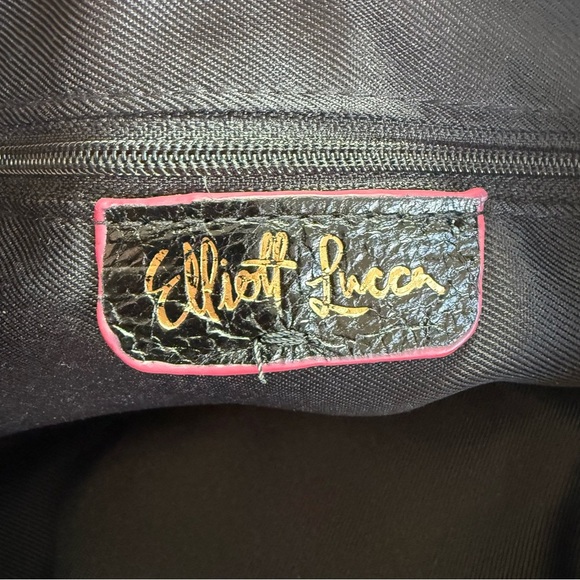 Elliott Lucca Black Leather Crossbody Bag - Picture 6 of 14